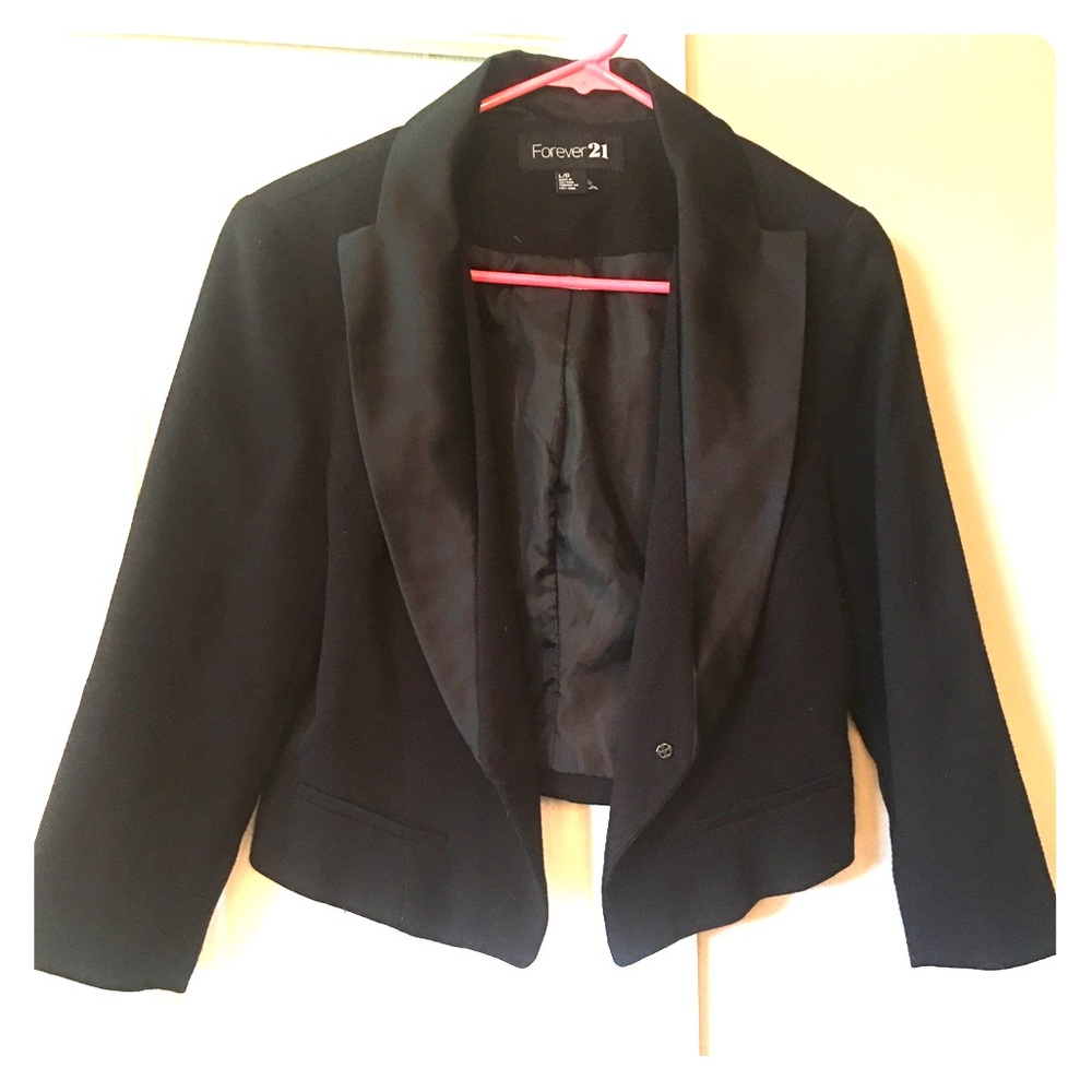 Black Mid Blazer